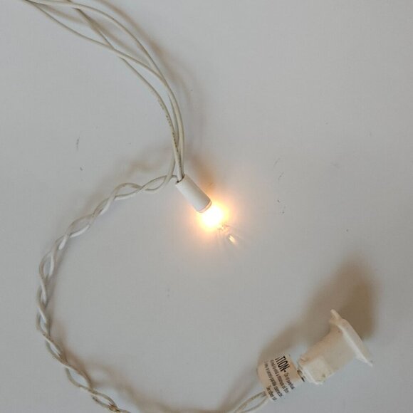 FUN TRAVEL STRING LIGHTS SHARKS SURF BOARDS STATION WAGON BEACH SAND AND SURF - Picture 5 of 12